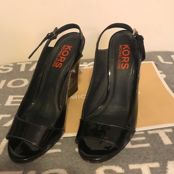 💯% Authentic Michael Kors Black Wedges - Picture 8 of 8